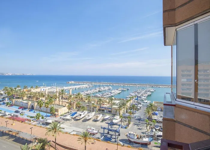 Stunning Marina View Apartment