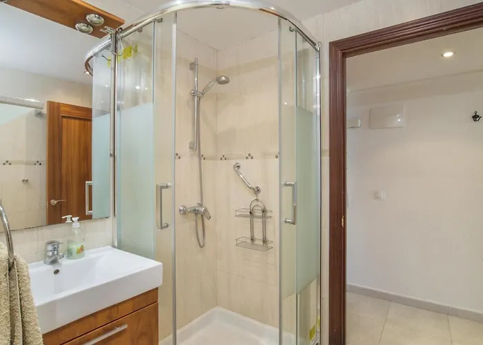 Stunning Marina View Apartment Fuengirola